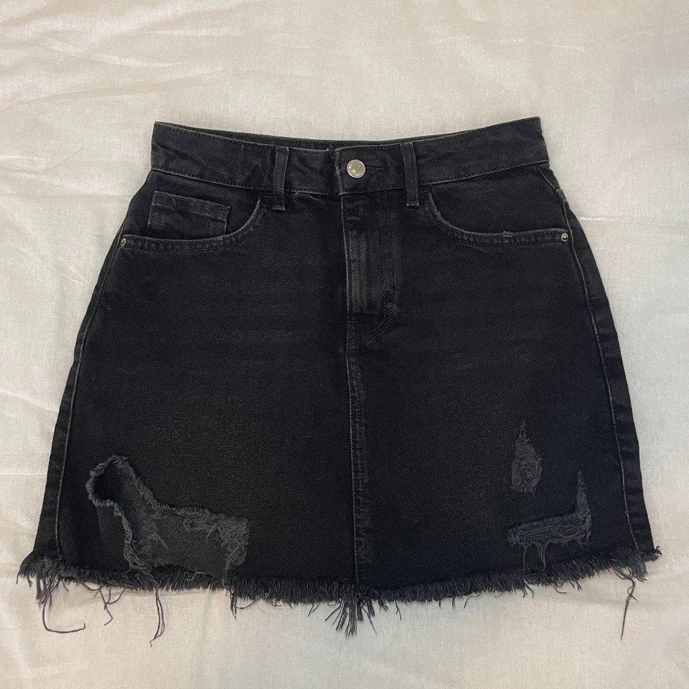 Forever 21 Distressed Black Denim Skirt